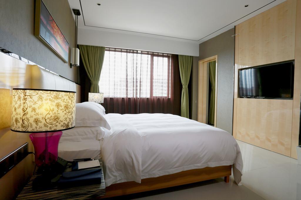 Lori Star Hotel Qionghai Bilik gambar