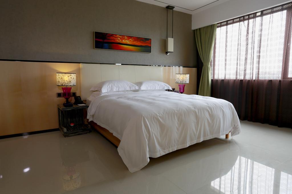 Lori Star Hotel Qionghai Bilik gambar